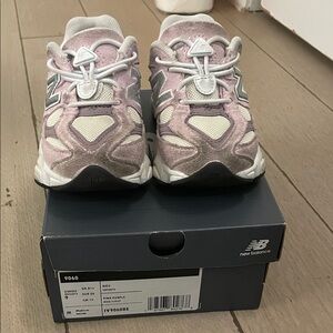 New Balance Kids Sneakers - Light Pink and Gray